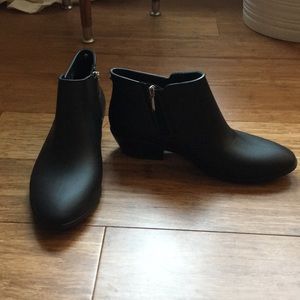 Sam Edelman black rain boot booties